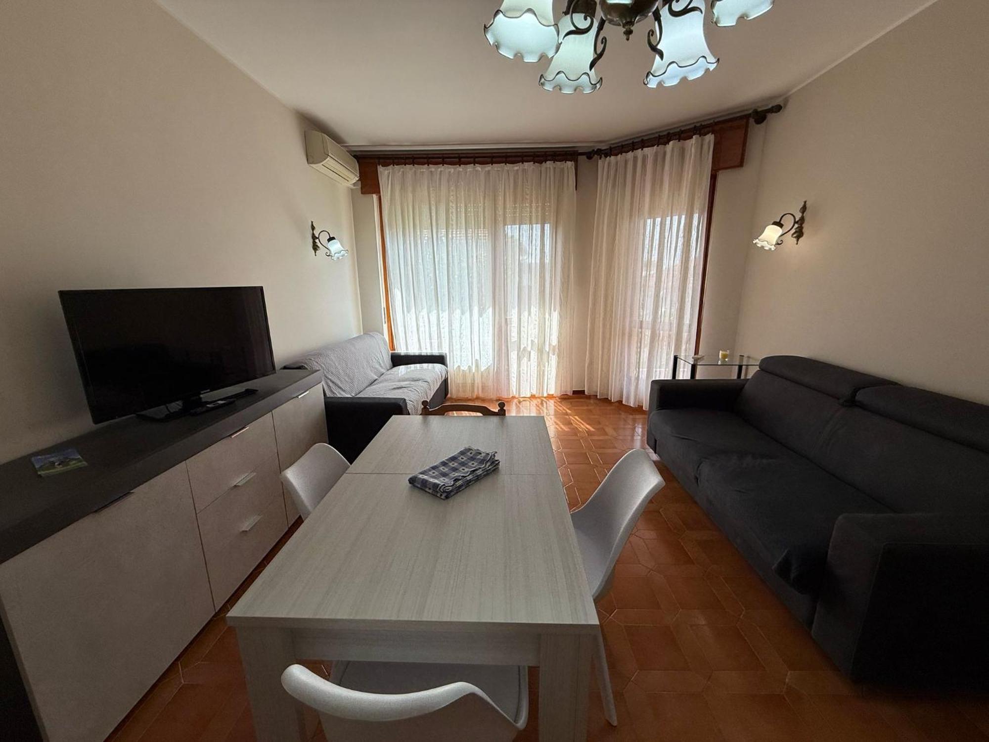Wh - Appartamento Siccardi In Zona Residenziale Con Posto Auto San Remo Exterior foto